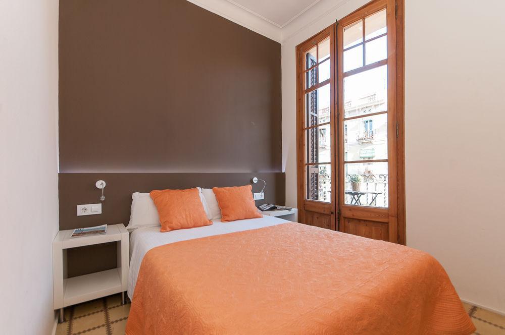 Trivao Sant Antoni Market Apartament